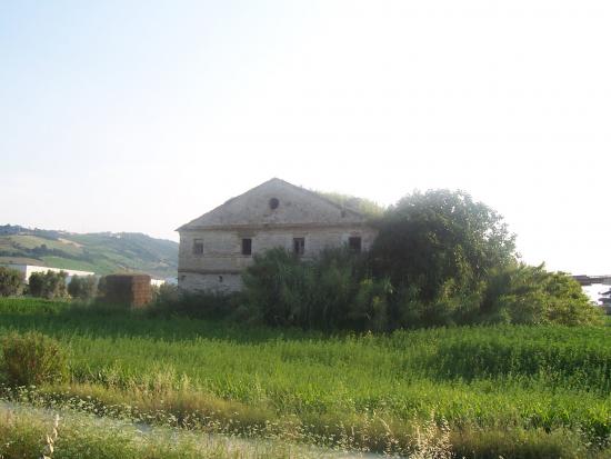 rudere Chiavarì vista est